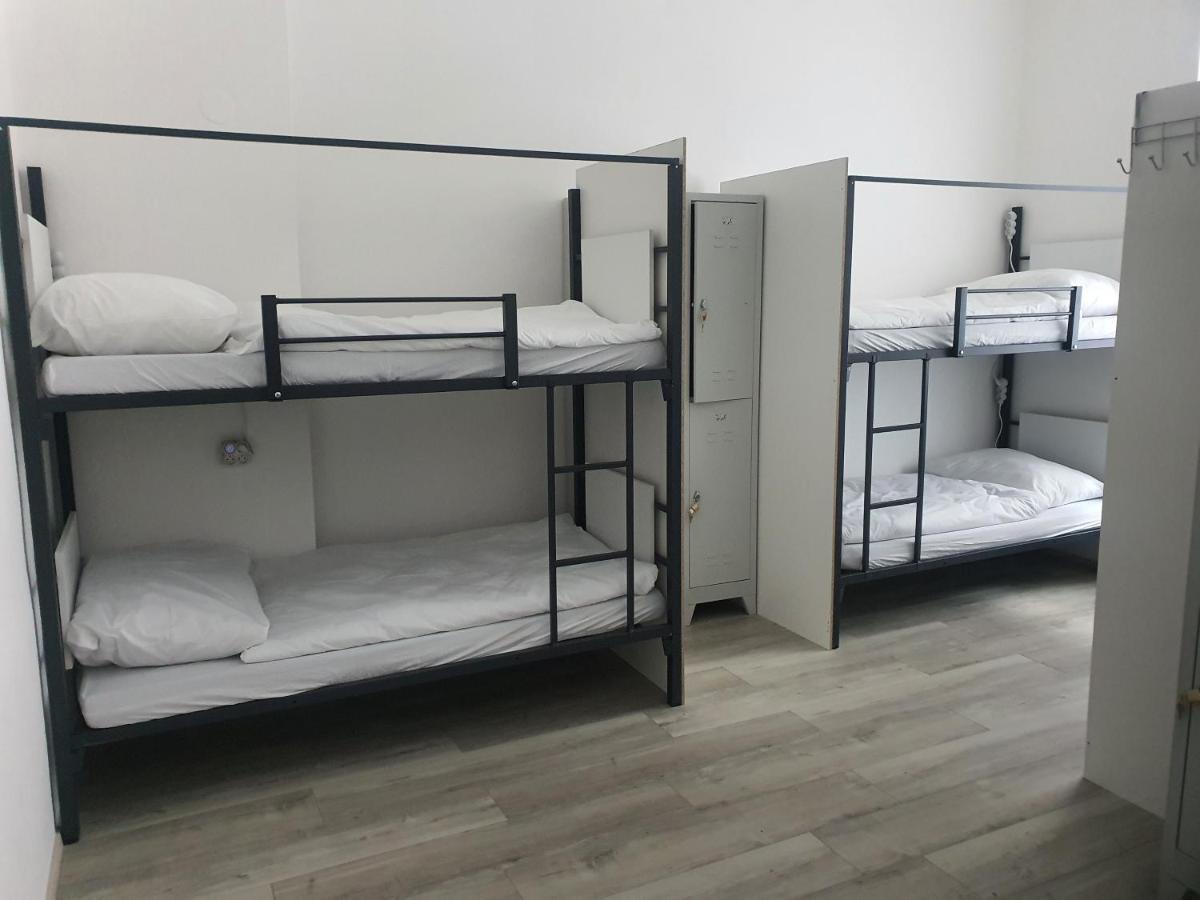 Hostel Comfort Prága Kültér fotó